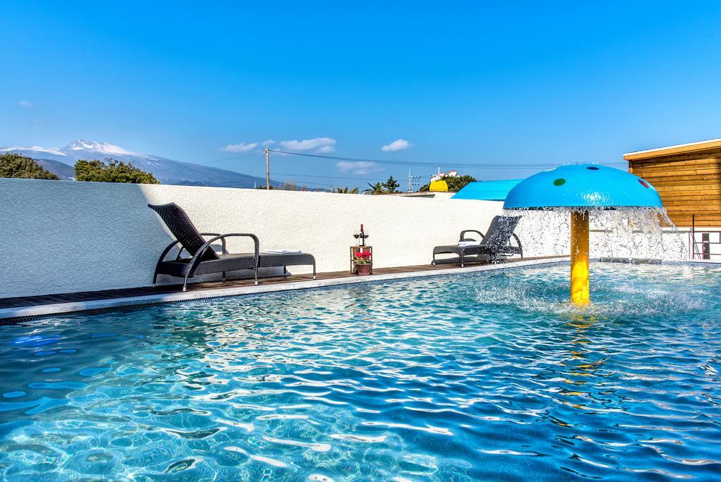Tisland Resort Taeryun-dong Exteriör bild