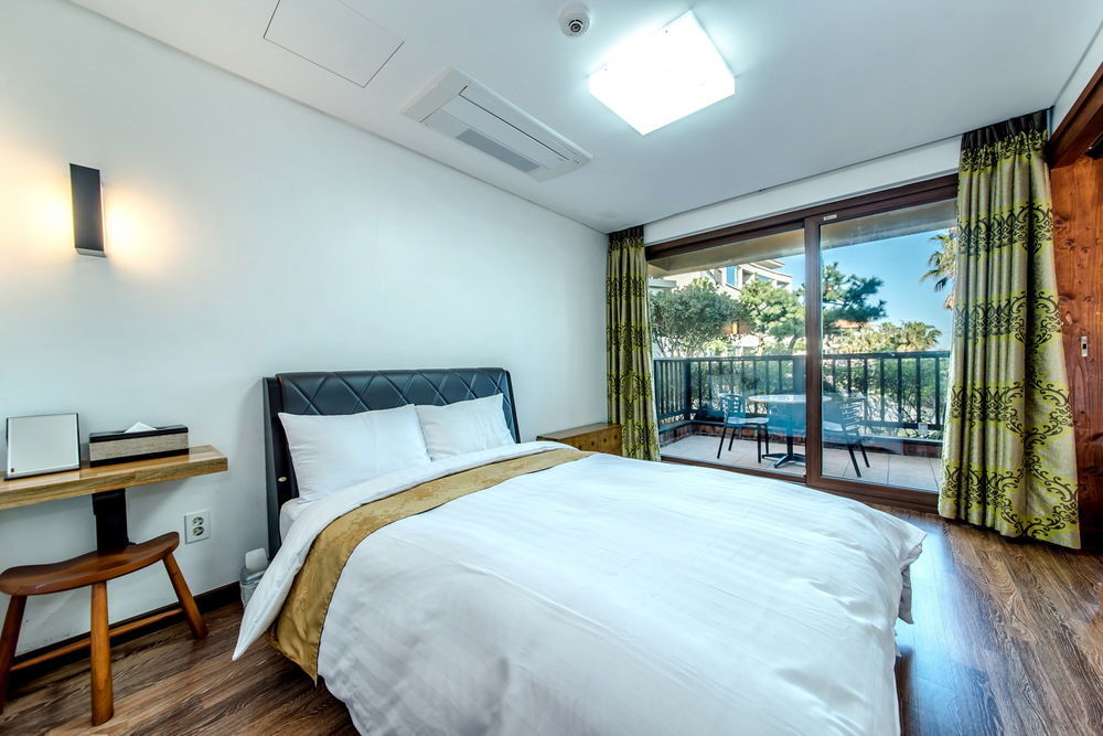 Tisland Resort Taeryun-dong Exteriör bild